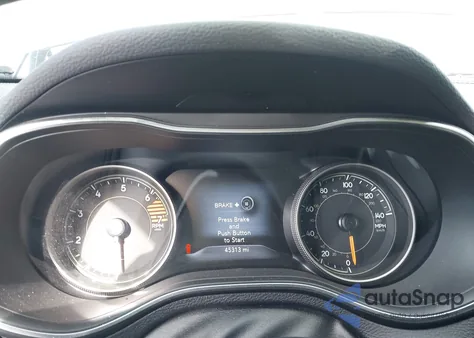 2020 Jeep Cherokee Limited Fwd from USA, damaged, VIN 1C4PJLDB1LD610561